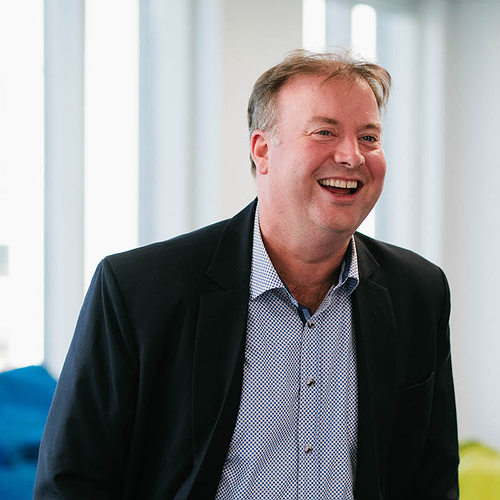 imagen de Chris Hobbs en 9punto5